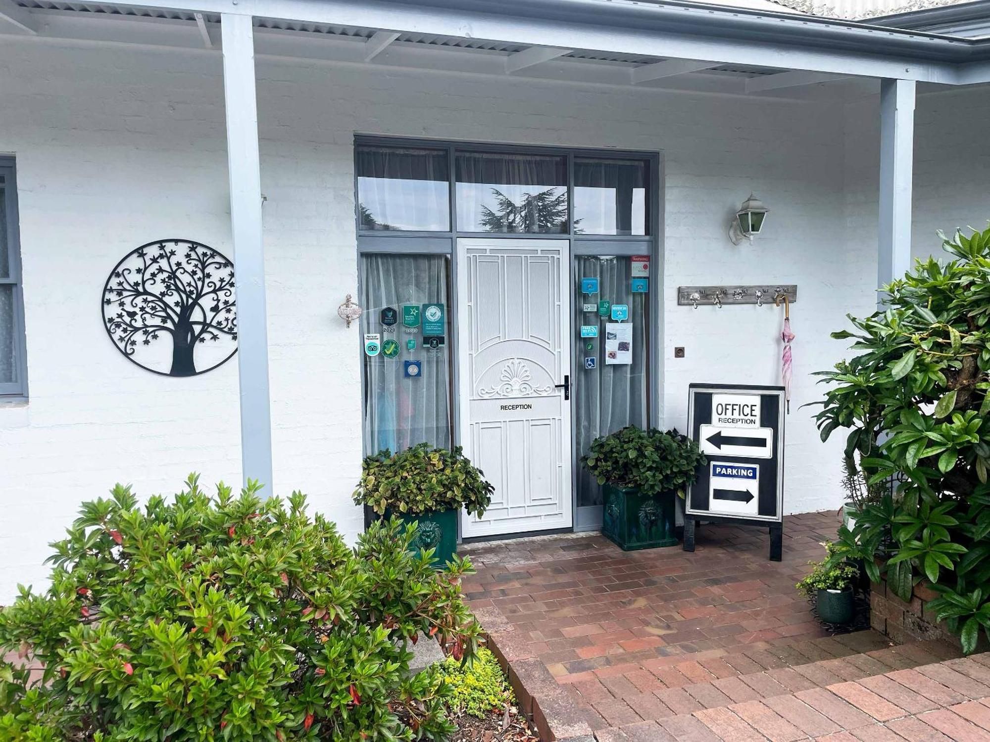 Stony Rise Cottage B&B Devonport Bagian luar foto